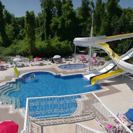 Lykia Botanika 4*